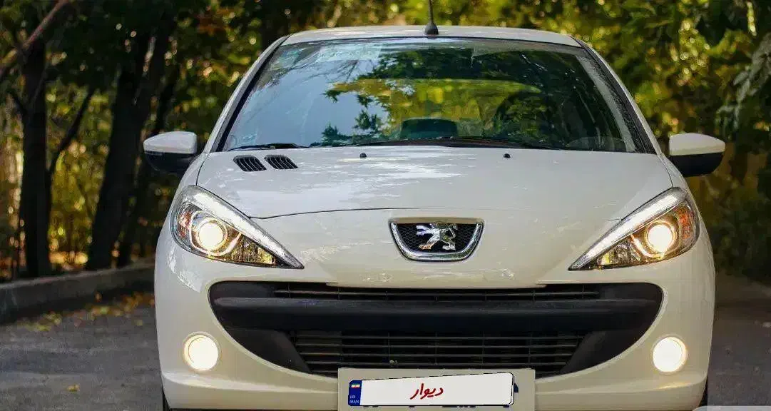 ۲۰۷ موتور تیوفایو|خودرو سواری و وانت|بروجرد, |دیوار