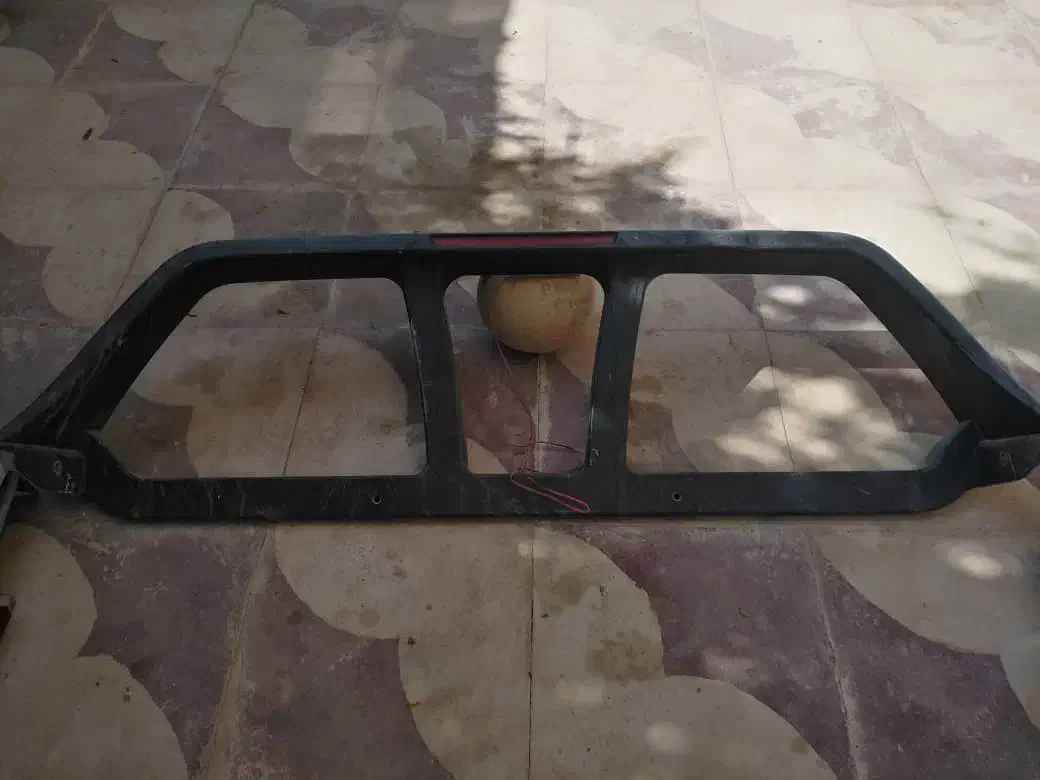 محافظ شیشه اریسان|قطعات یدکی و لوازم جانبی|شیراز, جرسقان|دیوار