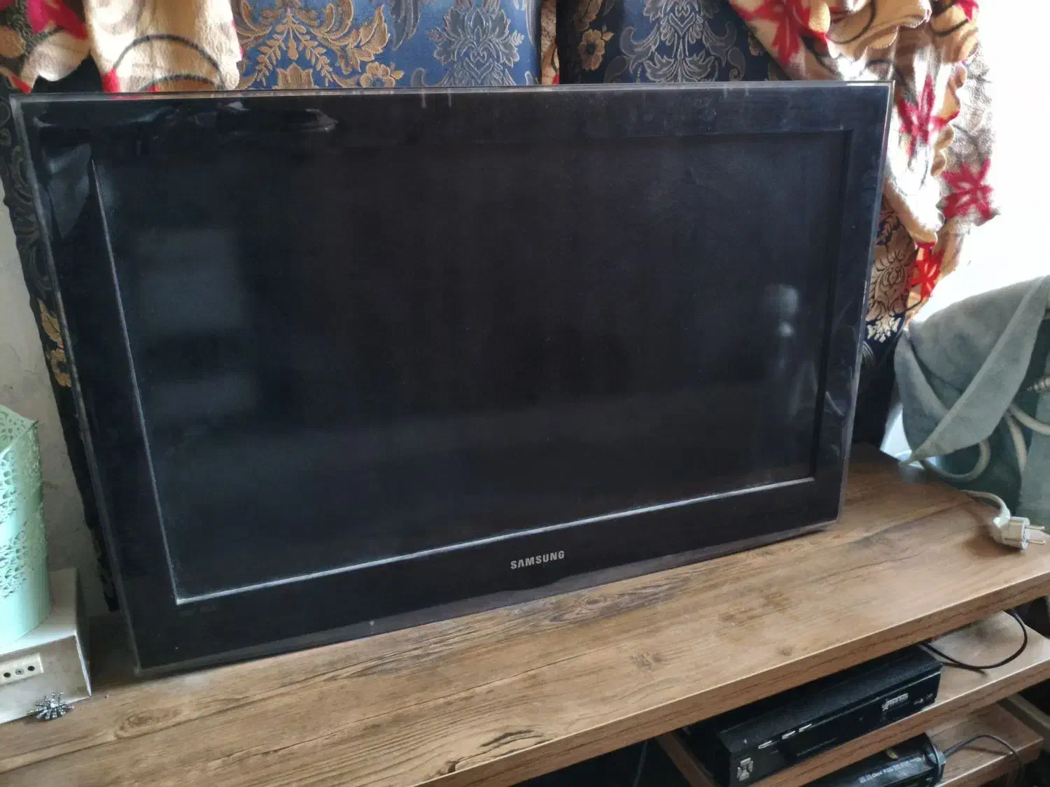 تلوزیون سامسونگ ۳۲ اینچ|تلویزیون و پروژکتور|اصفهان, شهرک کاوه|دیوار