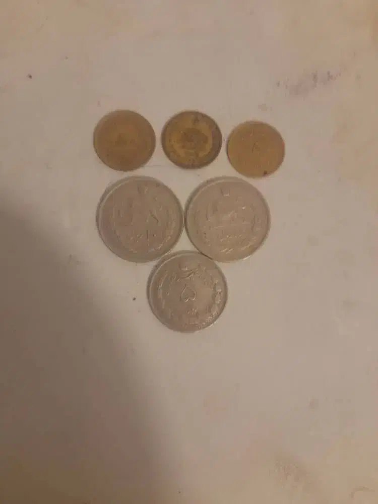 فوروشپنچعددسکه|کلکسیون سکه، تمبر، اسکناس|قم, تولید دارو و یخچال|دیوار