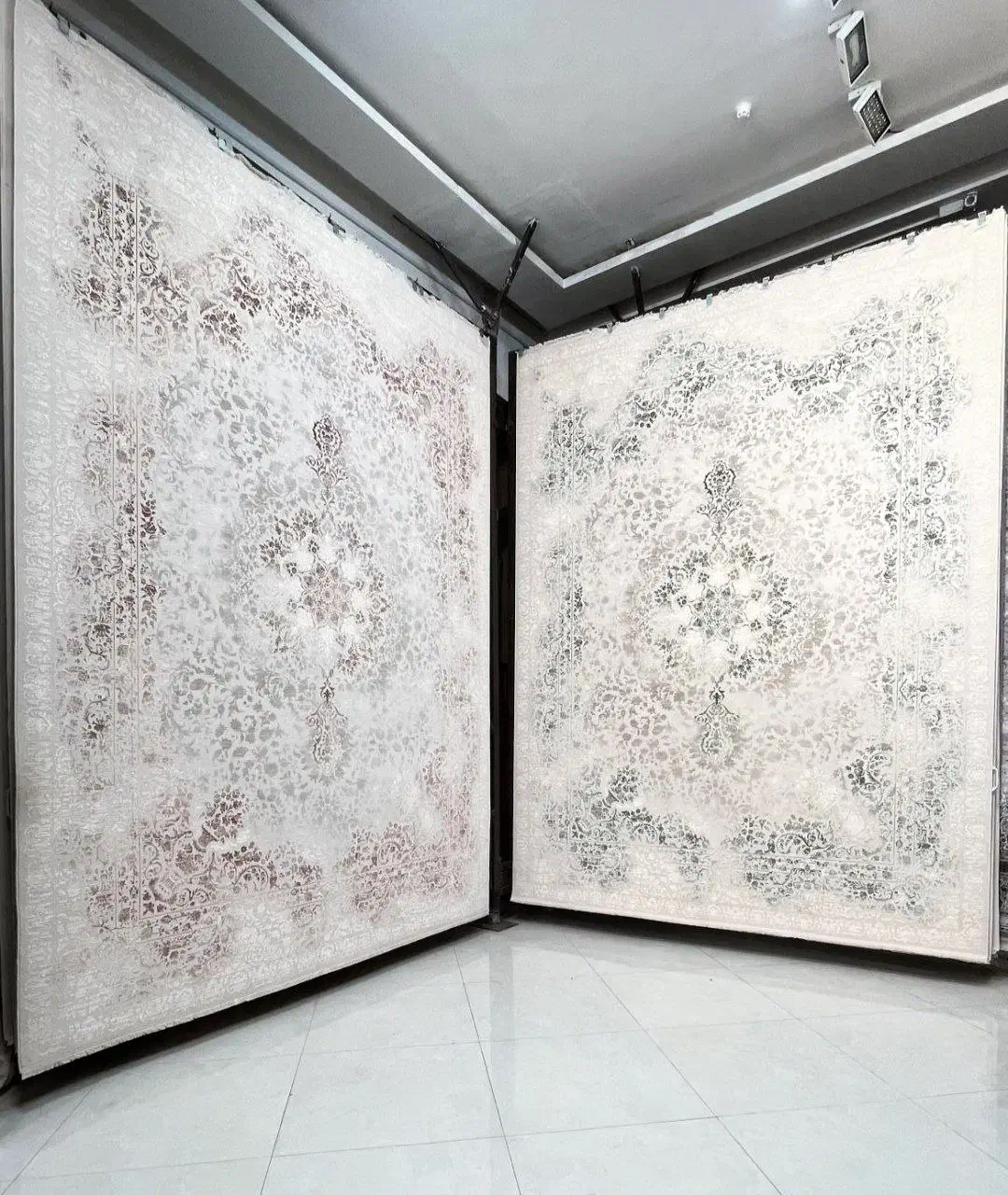 فرش تارخ نگین تابان مشهد۱۲متری۹متری۷۰۰شانه۱۲۰۰شانه|فرش|شیراز, فرگاز|دیوار