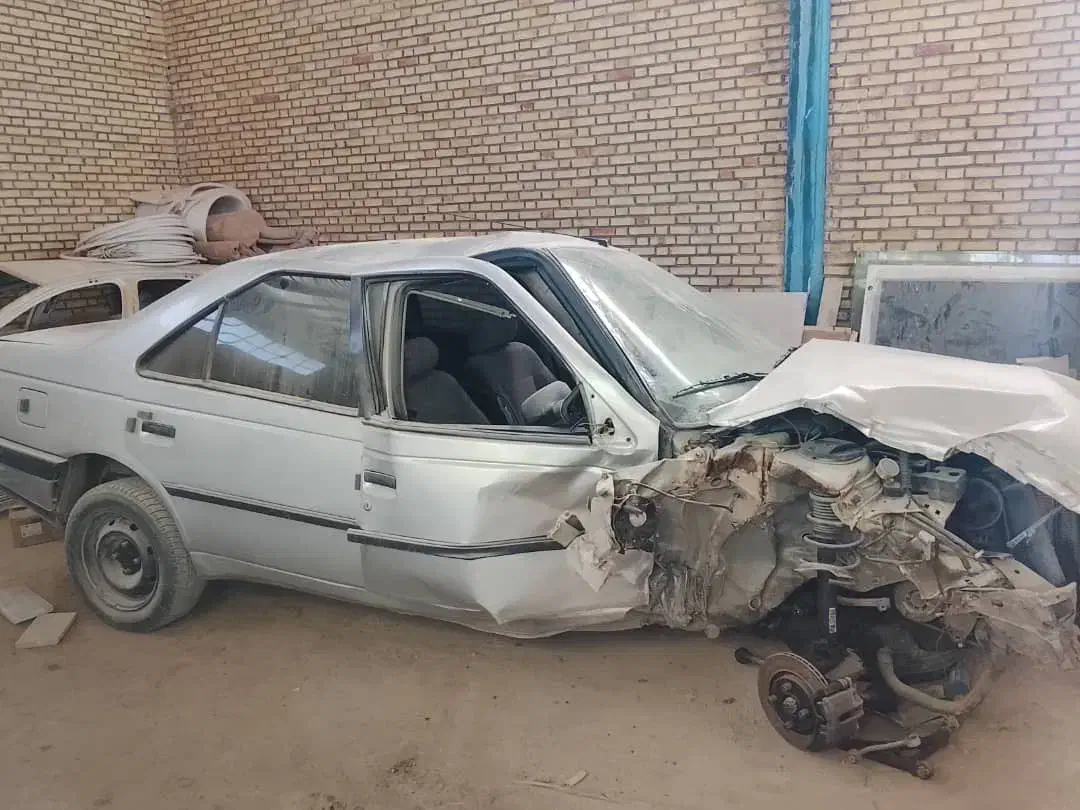 فروش پژو ۴۰۵نقره ای|خودرو سواری و وانت|شهرضا, |دیوار