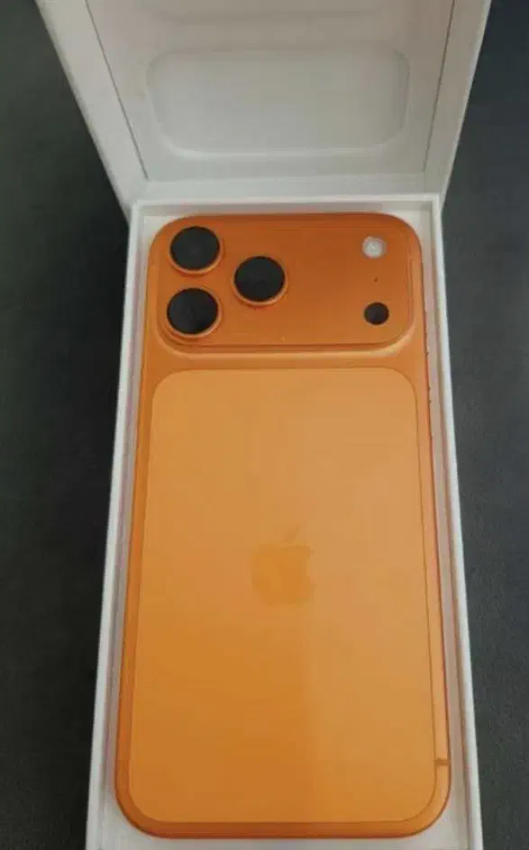 اپل iPhone 17 Pro Max با حافظهٔ ۲۵۶ گیگابایت|موبایل|اهواز, امانیه|دیوار