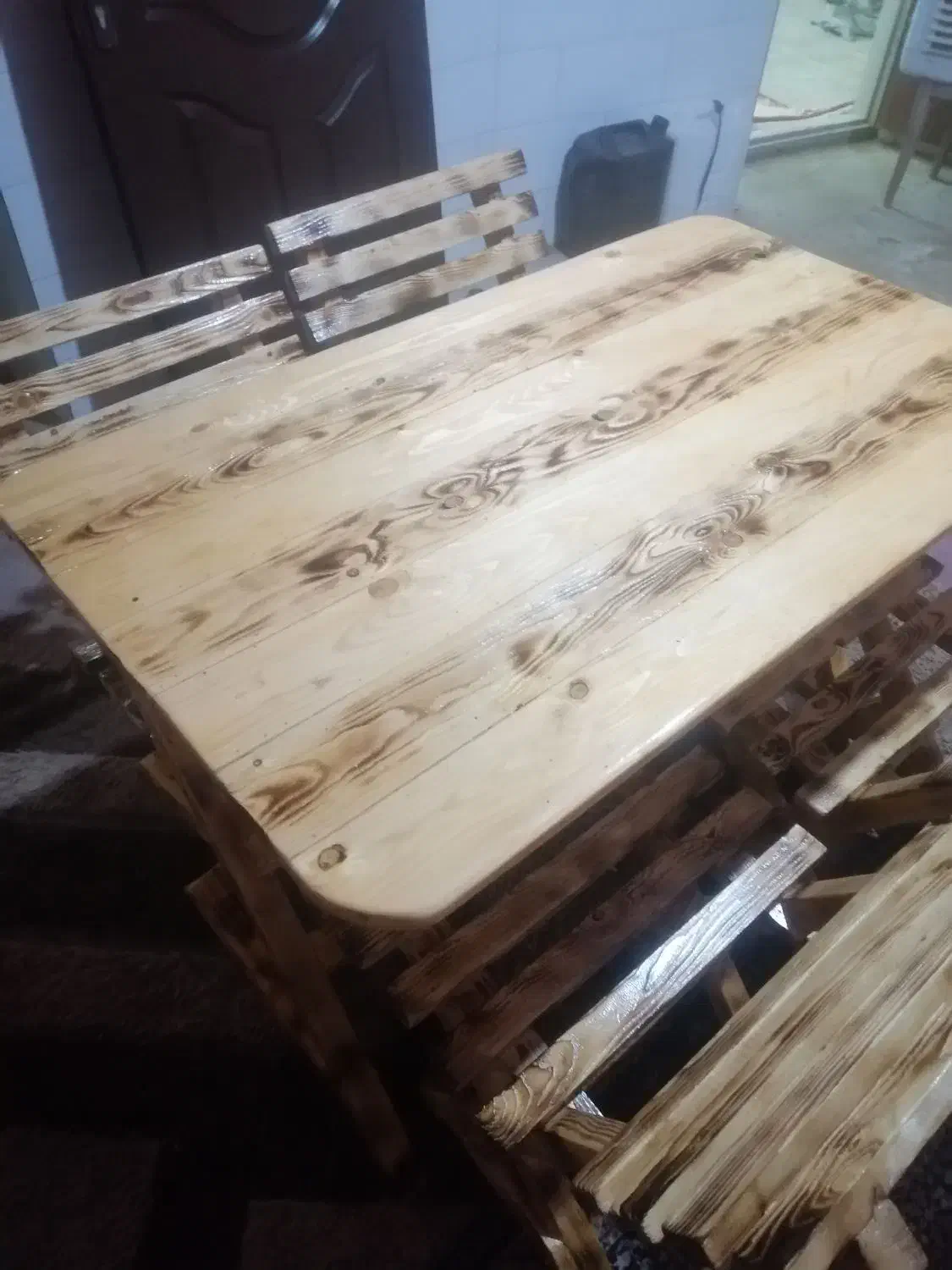 چوب سوپرروسی|میز و صندلی غذاخوری|کرمان, |دیوار