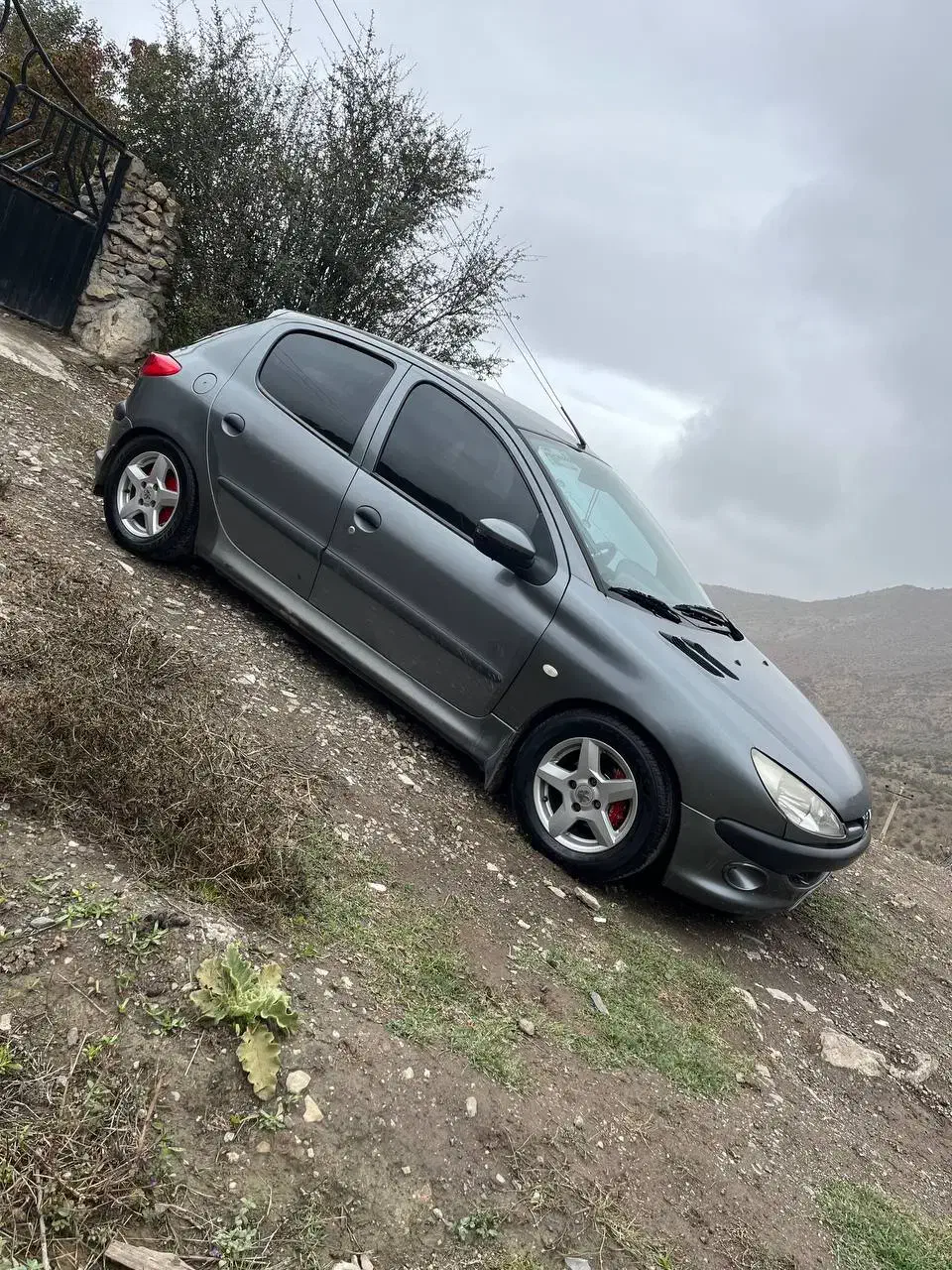 پژو۲۰۶ مدل ۸۴|خودرو سواری و وانت|علی‌آباد کتول, |دیوار