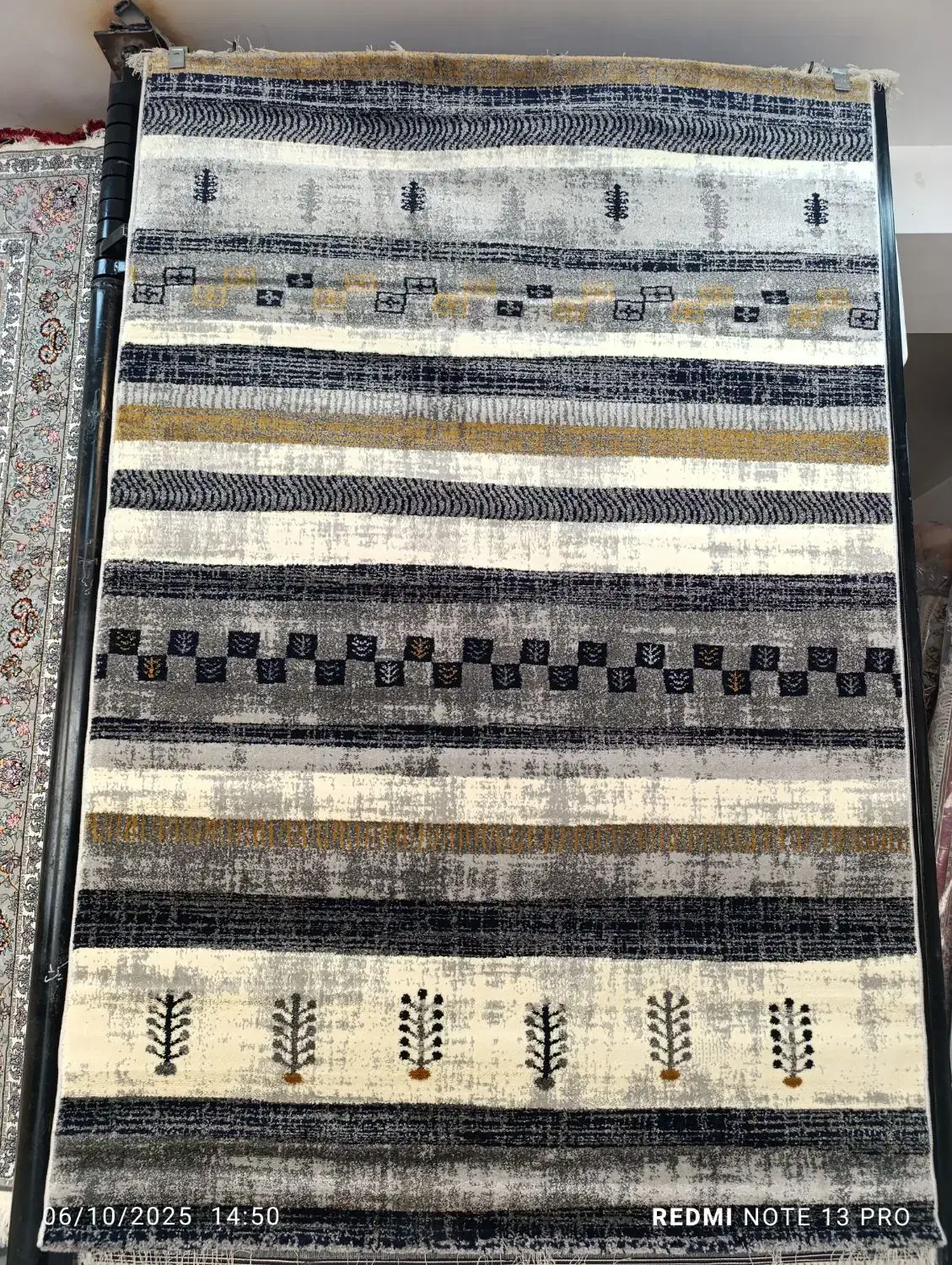 فرش فانتزی ۴ متری ۱/۵*۲/۲۵ اتاق خواب آشپزخانه|فرش|تبریز, |دیوار