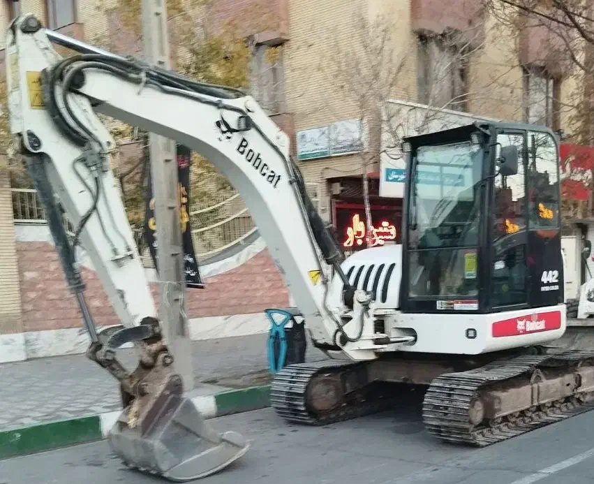 مینی بیل بابکت ۴۴۲|خودرو سنگین|تهران, آذربایجان|دیوار