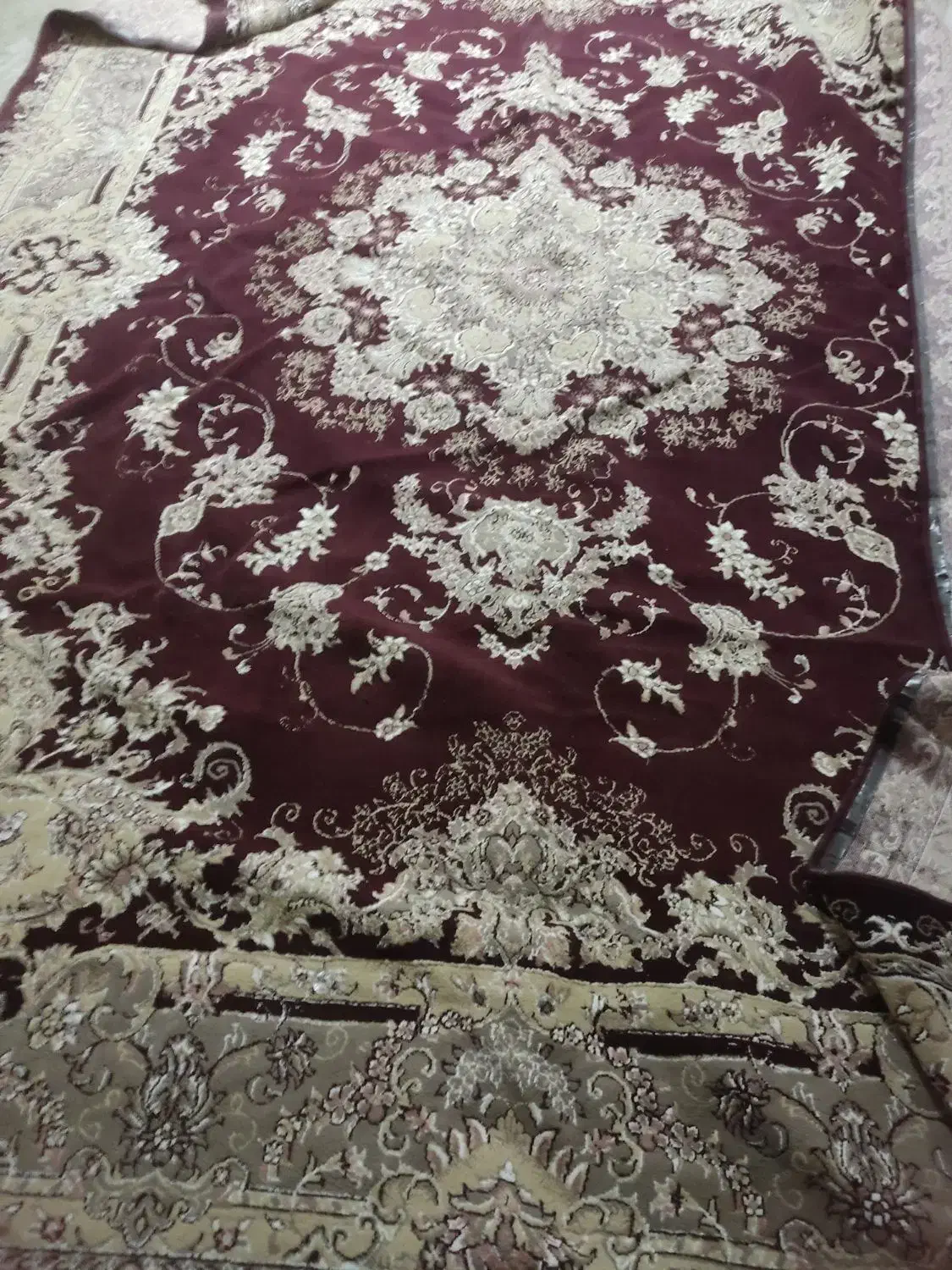 دو عدد فرش 3در 4|فرش|شاهین دژ, |دیوار