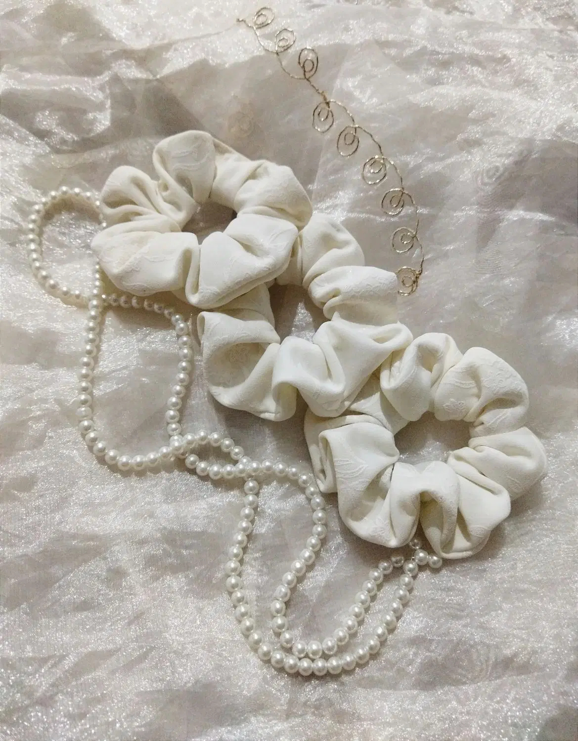 scrunchie|صنایع دستی و سایر لوازم تزئینی|سیاهکل, |دیوار