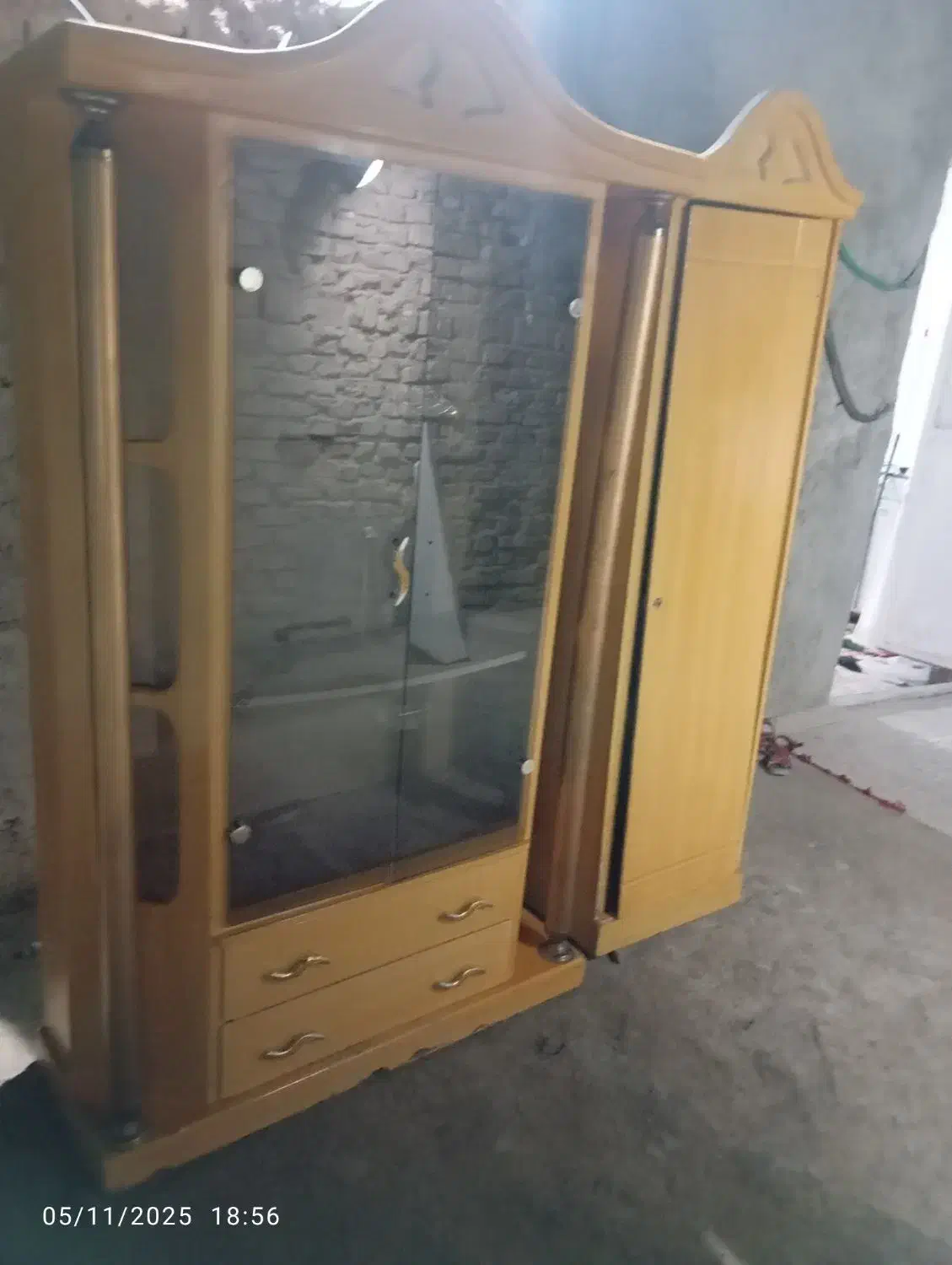 بوفه چوبی سه طبقه و دراور و کمد لباس|بوفه، ویترین، کنسول|زابل, |دیوار