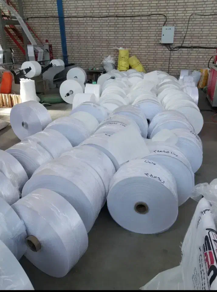 تولید وفروش نایلکس دسته دار .سفره وزباله .فریزر|ظروف نگهدارنده، پلاستیکی، یک‌بارمصرف|تالش, هشتپر|دیوار