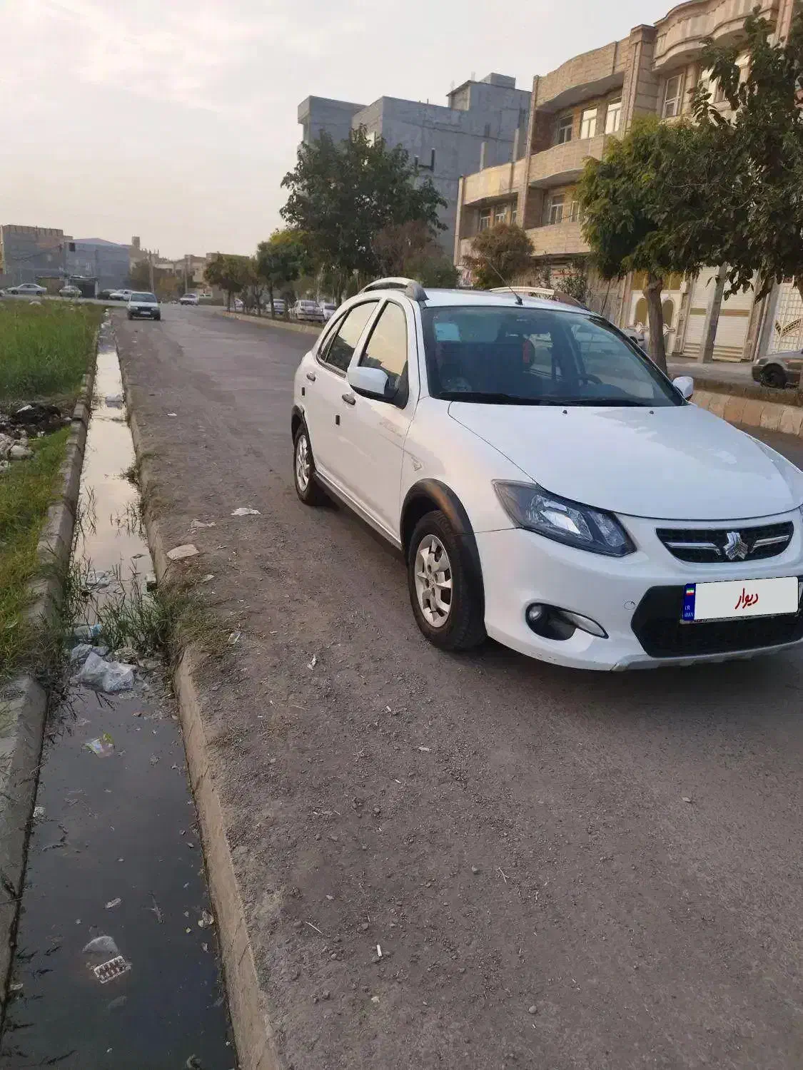 کوییک مدل ۹۸|خودرو سواری و وانت|پارسآباد, |دیوار