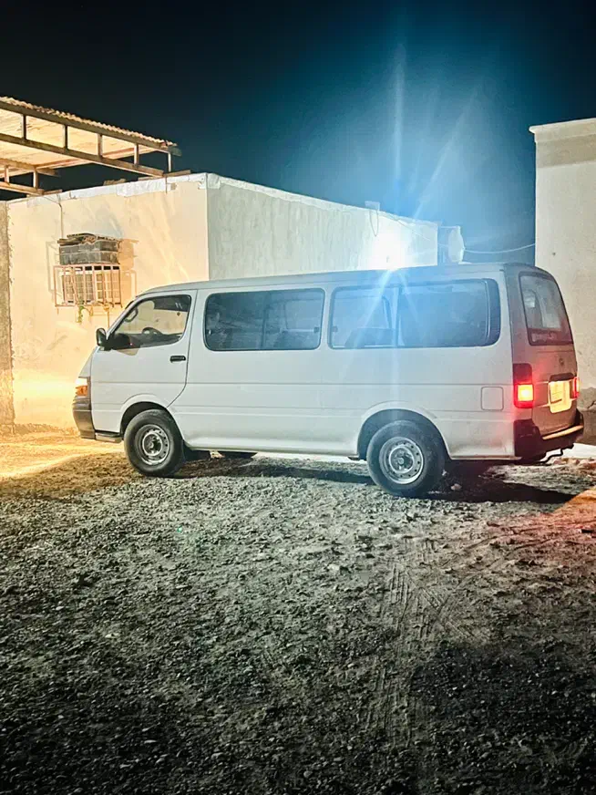 اجاره تویوتا هایس|خدمات حمل و نقل|چابهار, |دیوار