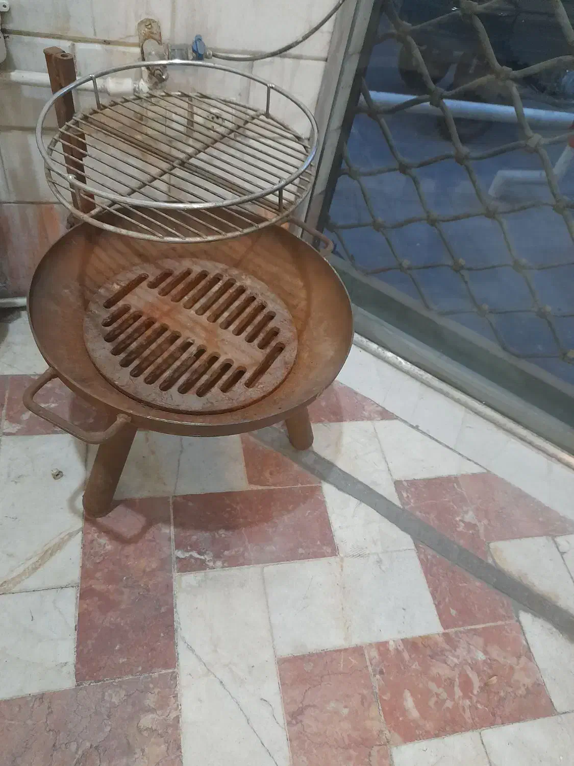 منقل اهنی بسیار محکم|اجاق گاز و لوازم برقی پختوپز|تهران, میدان میوه و ترهبار مرکزی|دیوار