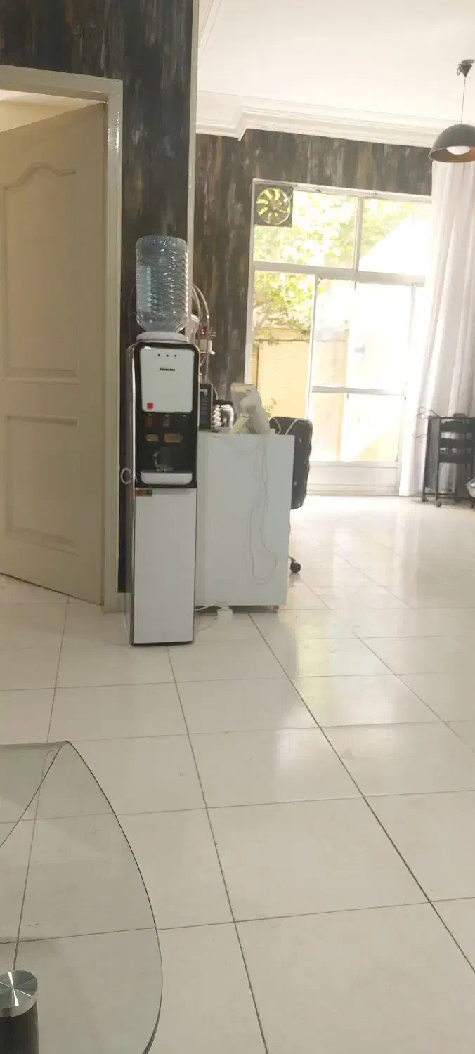 اجاره لاینهای خدمات آرایشی|آرایشگاه و سالن‌های زیبایی|اصفهان, حسین‌آباد|دیوار