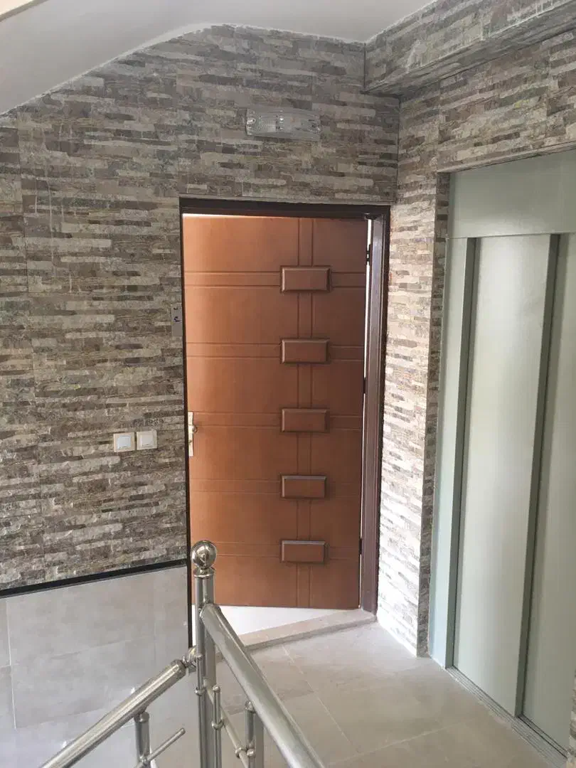 واحد تجاری اداری نوساز مرکز شهر|اجارهٔ دفتر کار، اتاق اداری، مطب|خمینیشهر, |دیوار