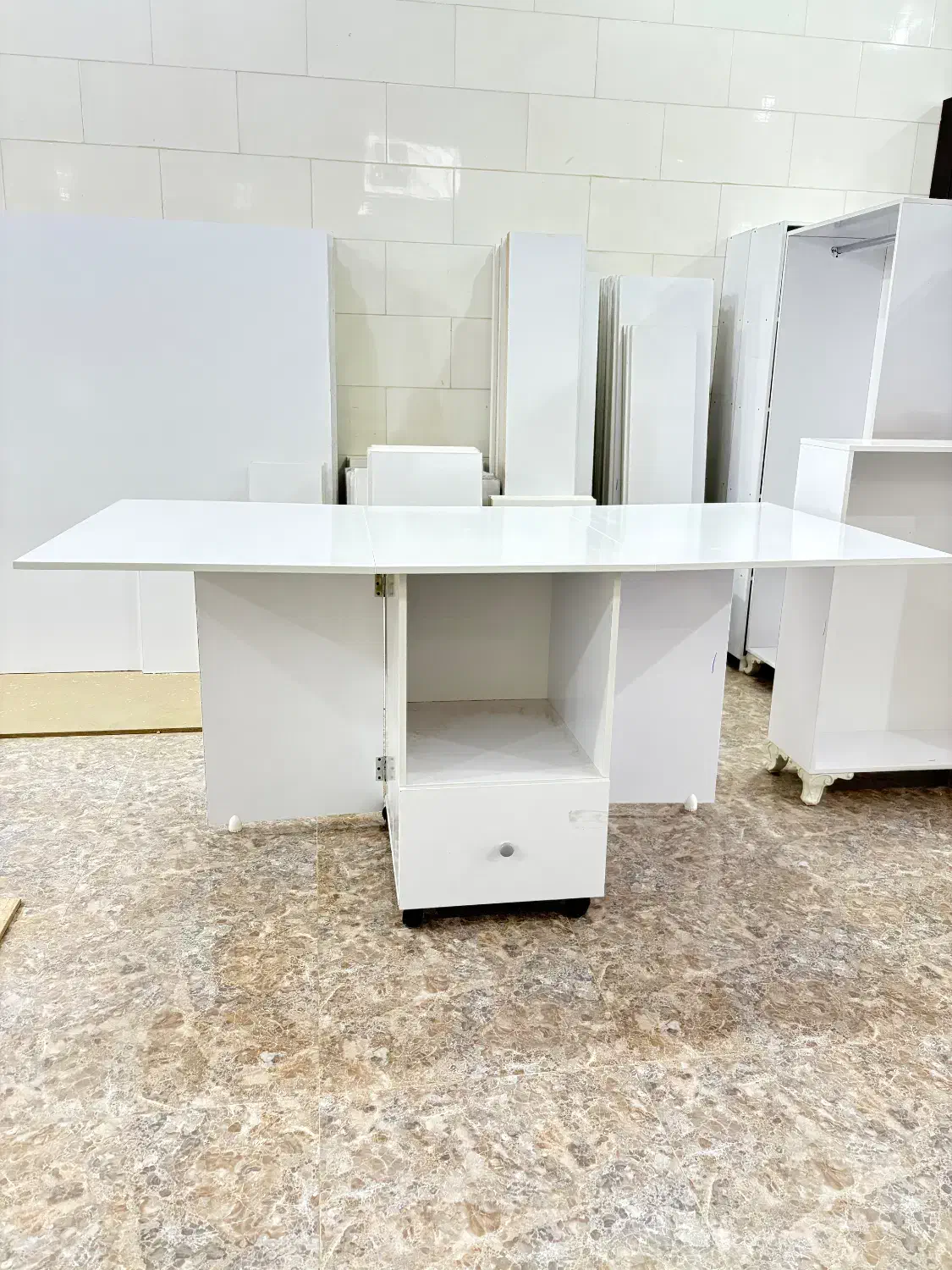 میز برش تاشو کم جا|لوازم خیاطی و بافتنی|اهواز, اسلام آباد غربی|دیوار