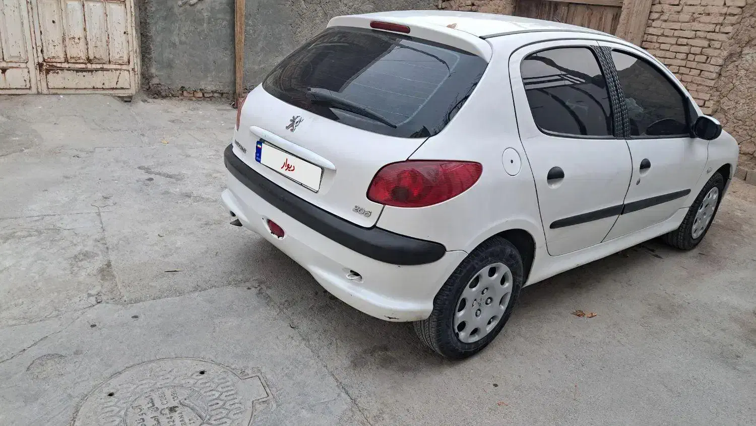 206 مدل 88|خودرو سواری و وانت|فلاورجان, |دیوار