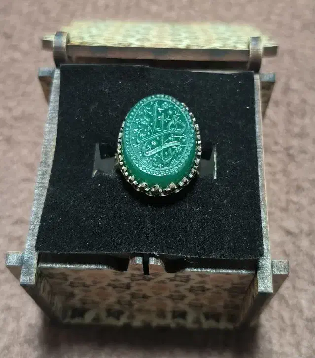 انگشتر عقیق سبز حکاکی|جواهرات|شیراز, شهرک مدرس|دیوار