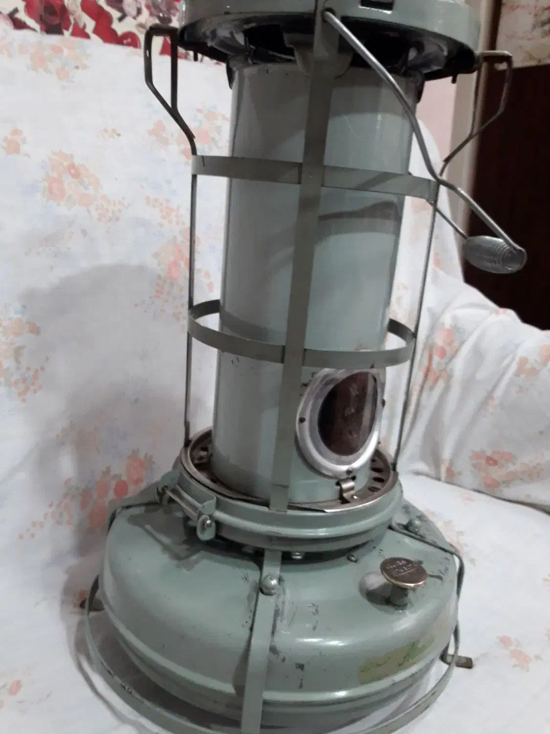 چراغ نفتی قدیمی|بخاری، هیتر، شومینه|شهرضا, |دیوار