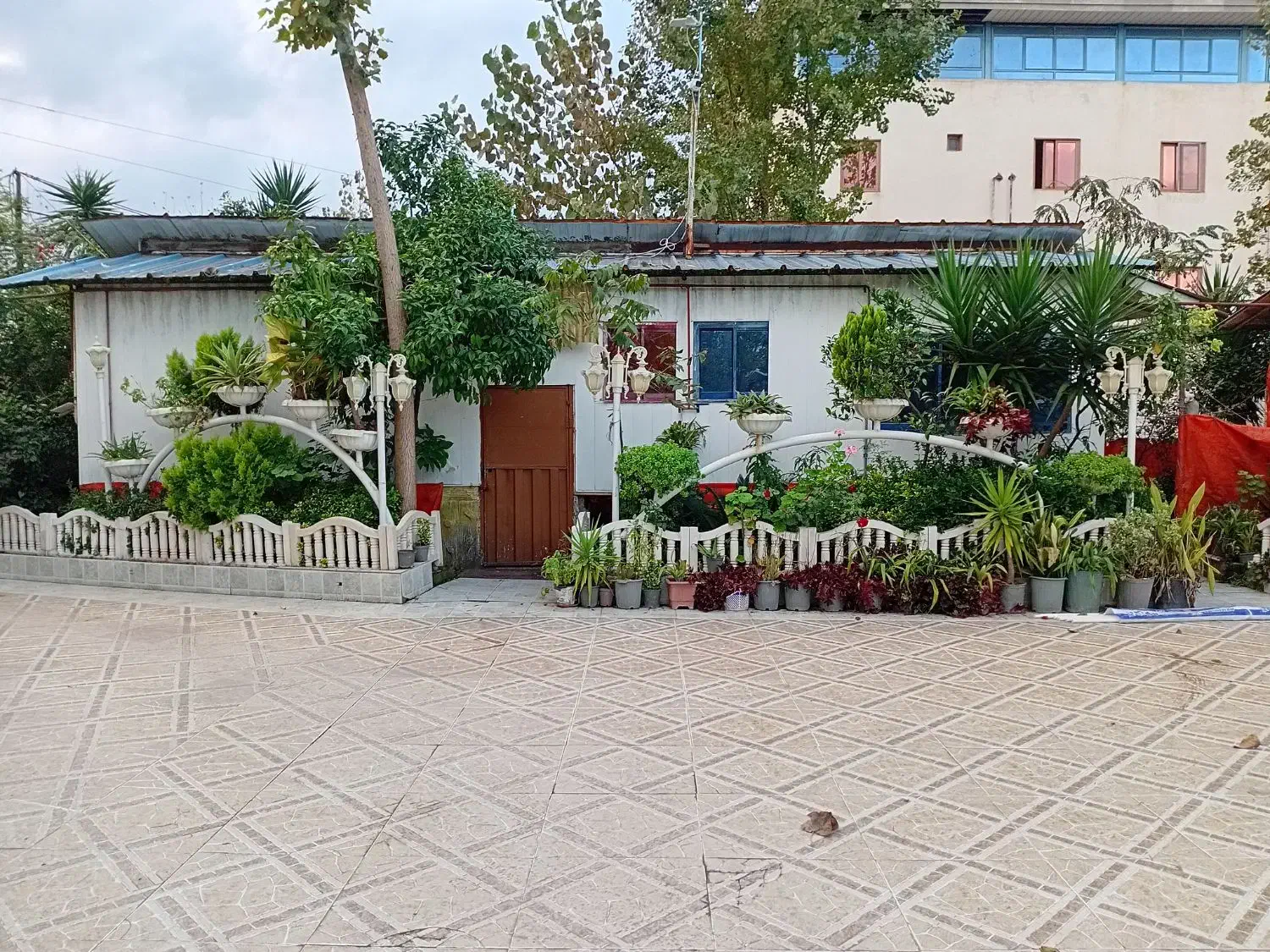 سرایداری|استخدام سرایداری و نظافت|رودسر, |دیوار