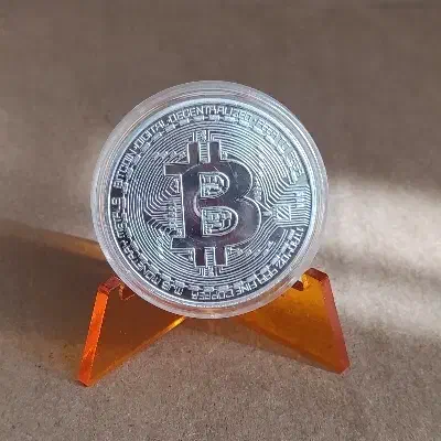 استند عکس و اسکناس و سکه کلکسیونی|کلکسیون و سرگرمی|کرج, عظیمیه|دیوار