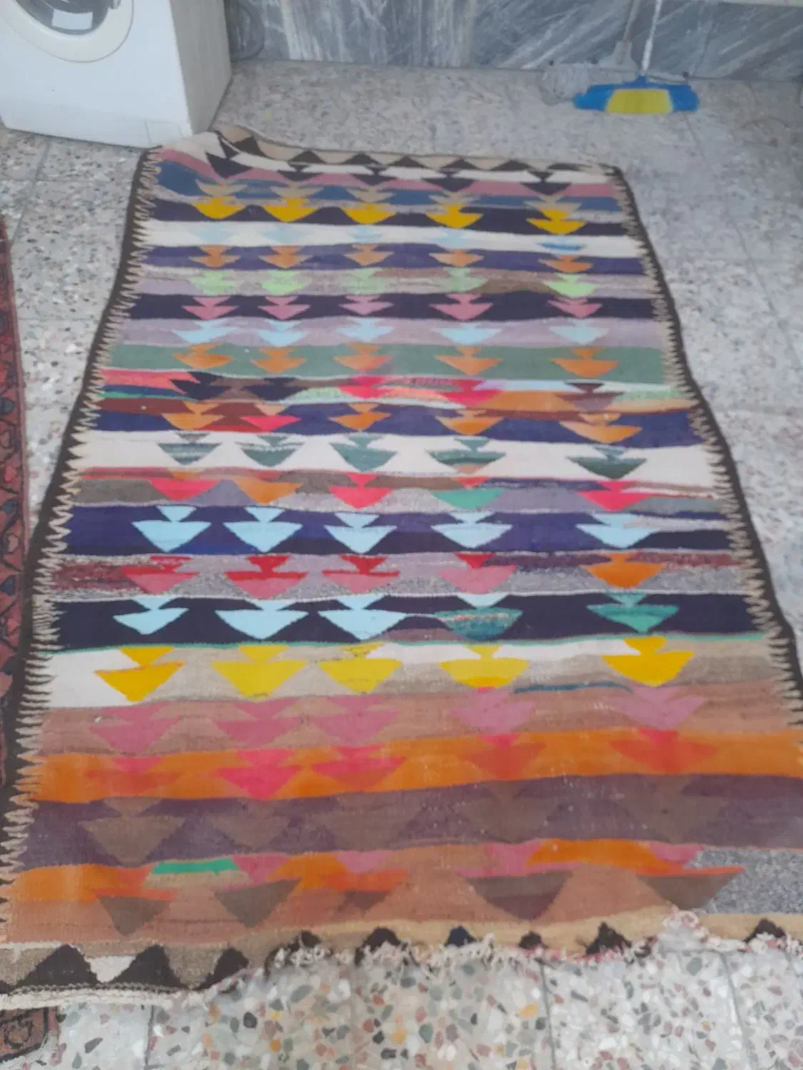 گلیم دست بافت قدیمی|گلیم، جاجیم، گبه|خرمآباد, |دیوار