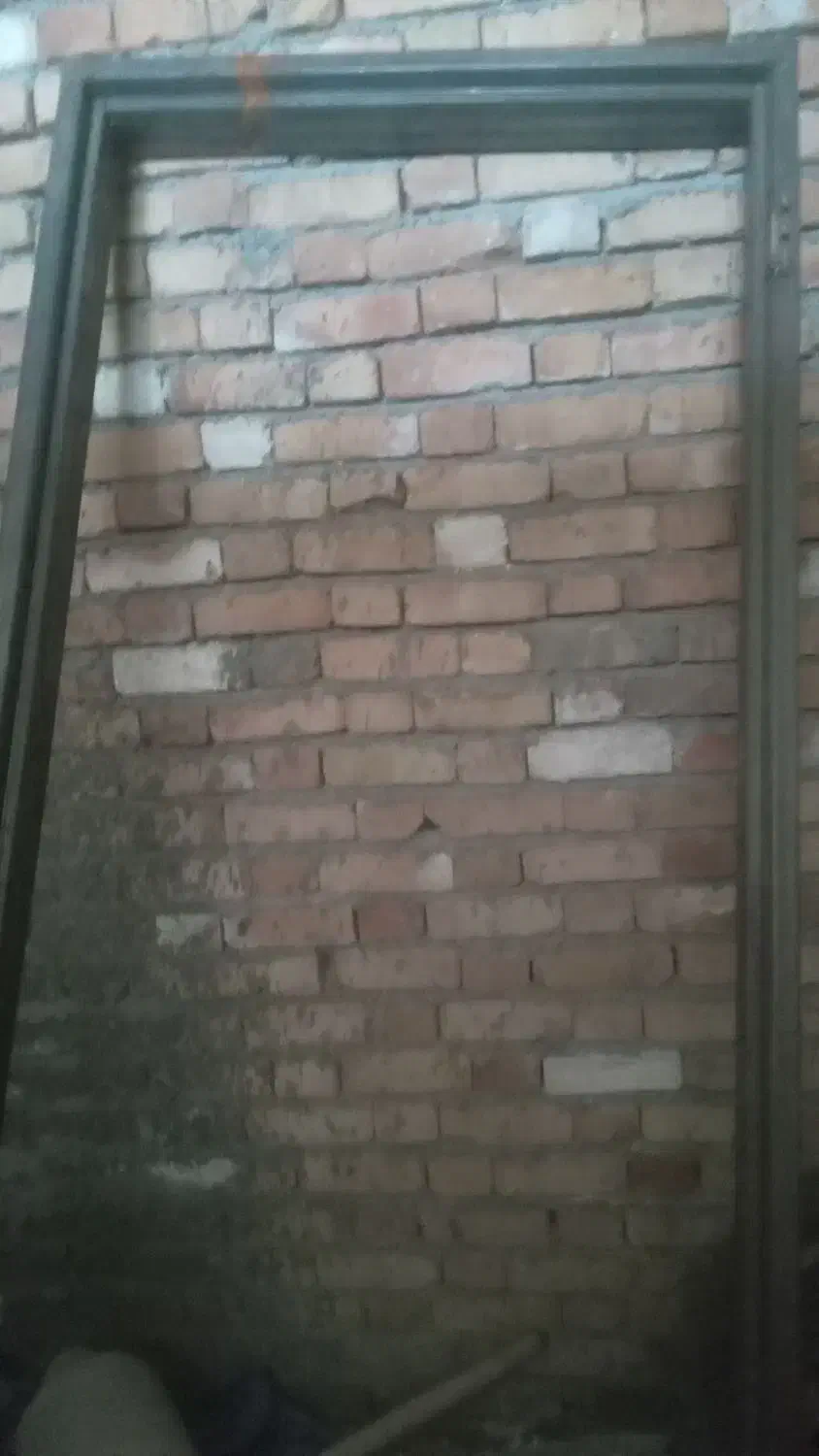 درب وپنجره|مصالح و تجهیزات ساختمان|ایلام, |دیوار