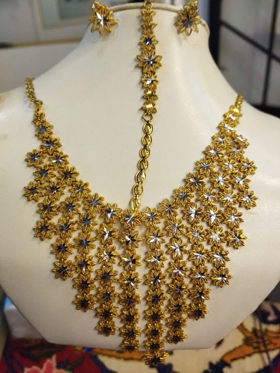 فروش سرویس طلا|جواهرات|شهرکرد, |دیوار