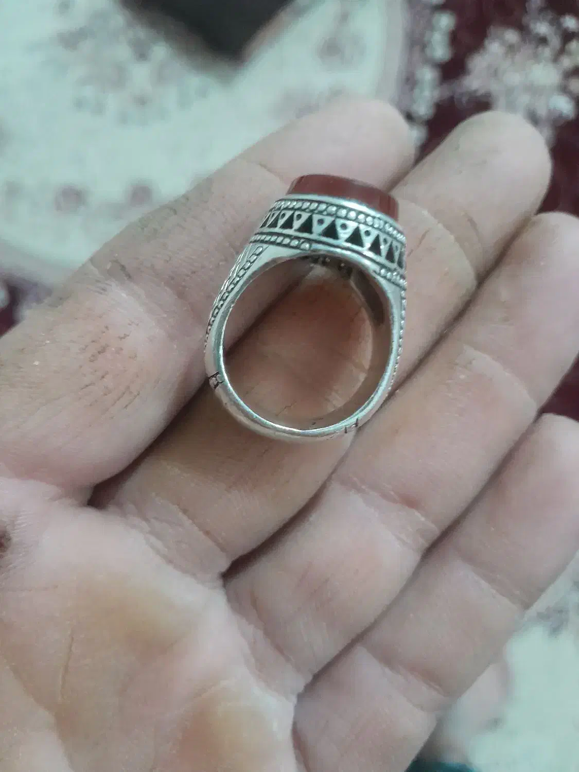 عقیق|جواهرات|تربت‌حیدریه, قائم|دیوار