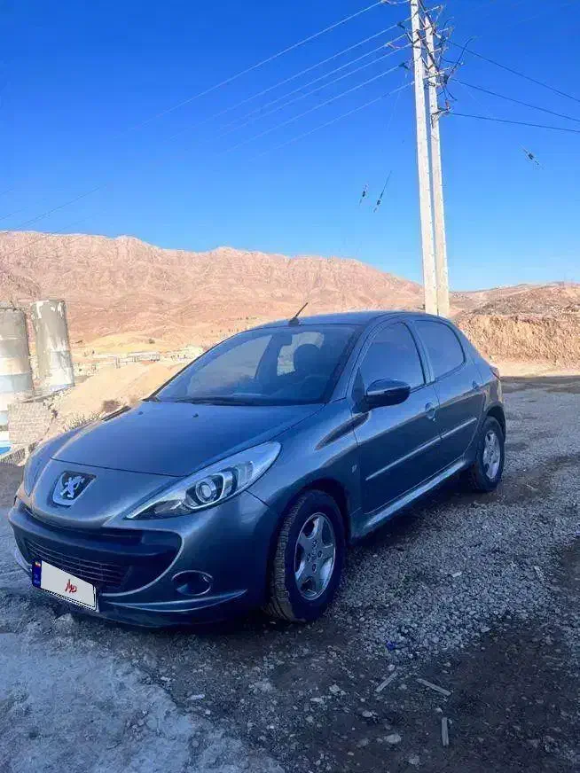 ماشین ۲۰۷ مدل ۹۸ بیرنگ|خودرو سواری و وانت|بجنورد, |دیوار