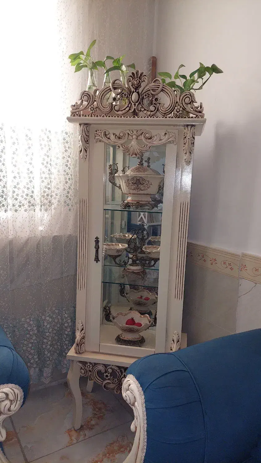 بوفه سالم نو|بوفه، ویترین، کنسول|اقبالیه, |دیوار