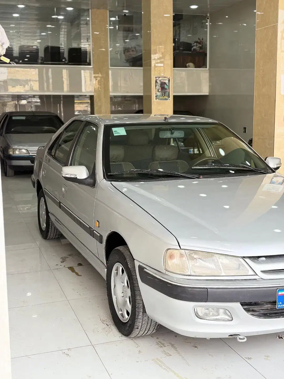 پارس مدل 84|خودرو سواری و وانت|شیراز, ارم|دیوار