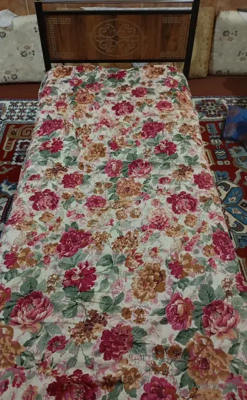 تخت خواب یک نفره|تخت و سرویس خواب|مسجد سلیمان, |دیوار