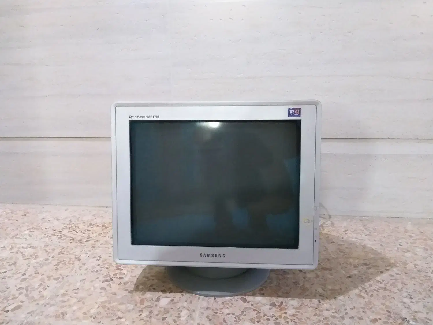 مانیتور|قطعات و لوازم جانبی رایانه|شوشتر, |دیوار