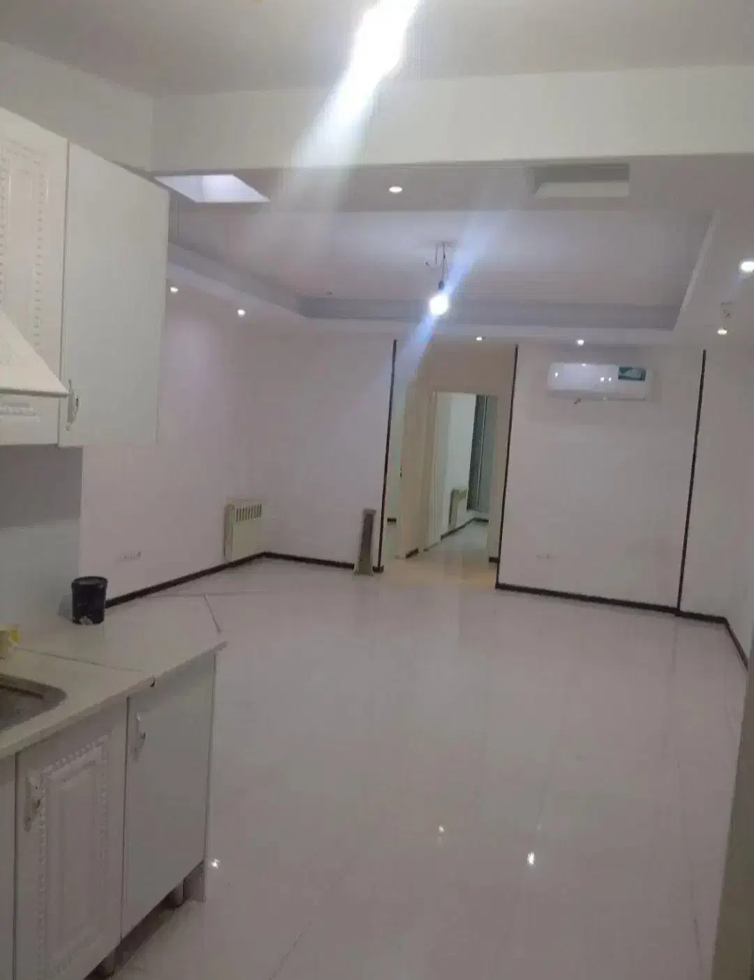 نقاش و نقاشی ساختمان،رفع نم،ایزوگام،گچکاری،سرامیک|خدمات پیشه و مهارت|کرج, شاهینویلا|دیوار