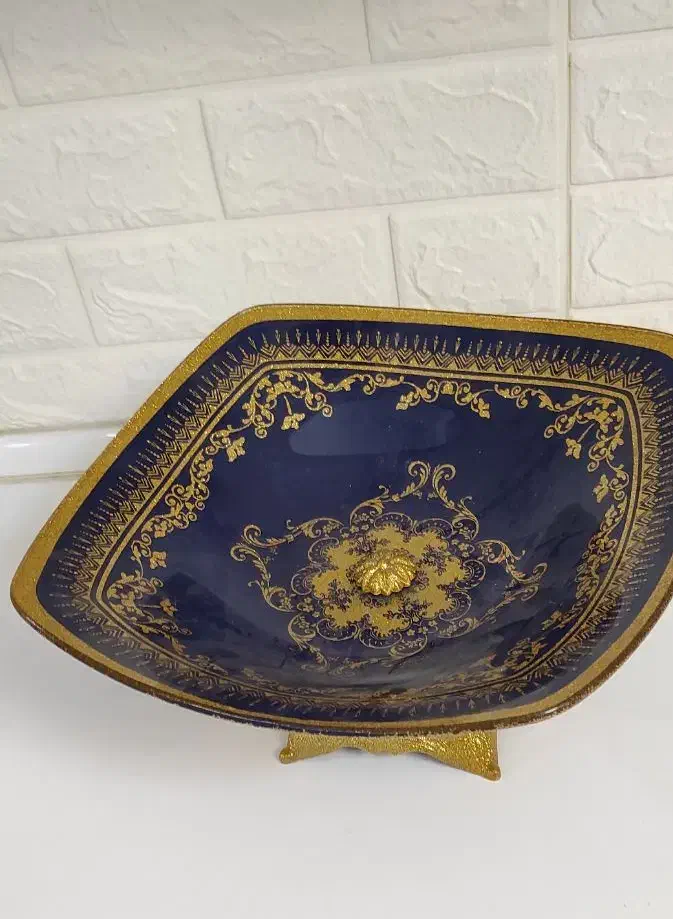 جا میوه در حد نو سالم و بدون هیچ خرابی|ظروف سرو و پذیرایی|جم, |دیوار