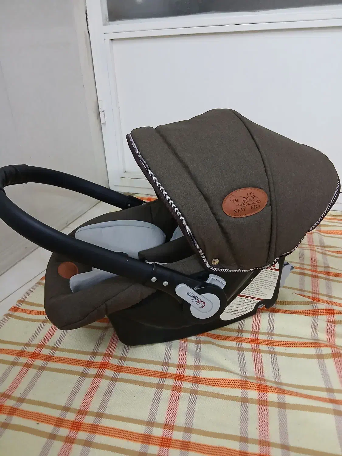 کریر در حد نو|کالسکه و لوازم جانبی|ورامین, ورامین|دیوار