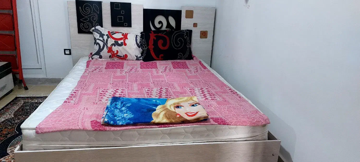 تخت دونفره|تخت و سرویس خواب|تویسرکان, |دیوار