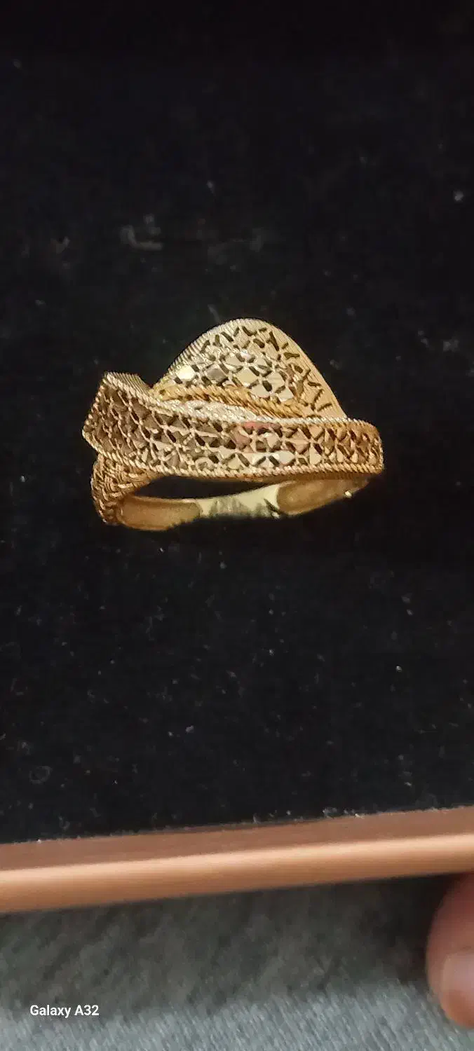 طلا زیبا وانگشتر|جواهرات|قم, ولیعصر|دیوار