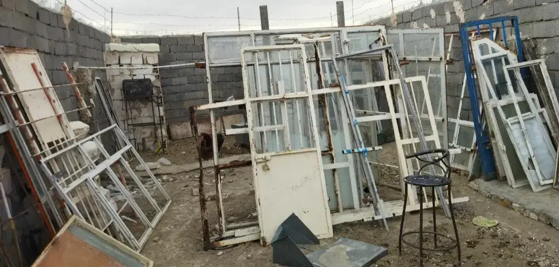 در و پنجره دست دوم|مصالح و تجهیزات ساختمان|درگز, |دیوار