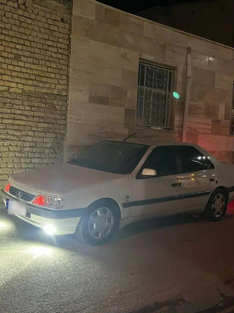 پژو slx 98 معاوضه با پایینتر|خودرو سواری و وانت|الیگودرز, |دیوار