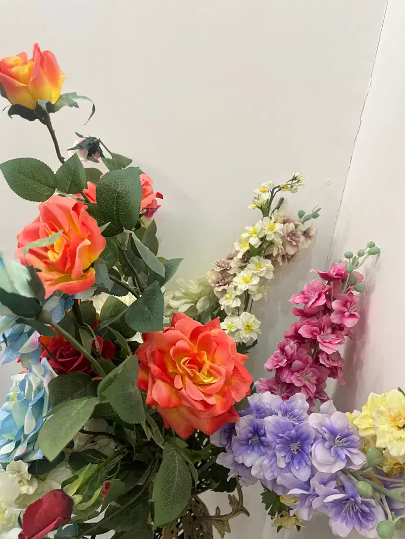 گل مصنوعی|گل مصنوعی|پرند, فاز ۱|دیوار