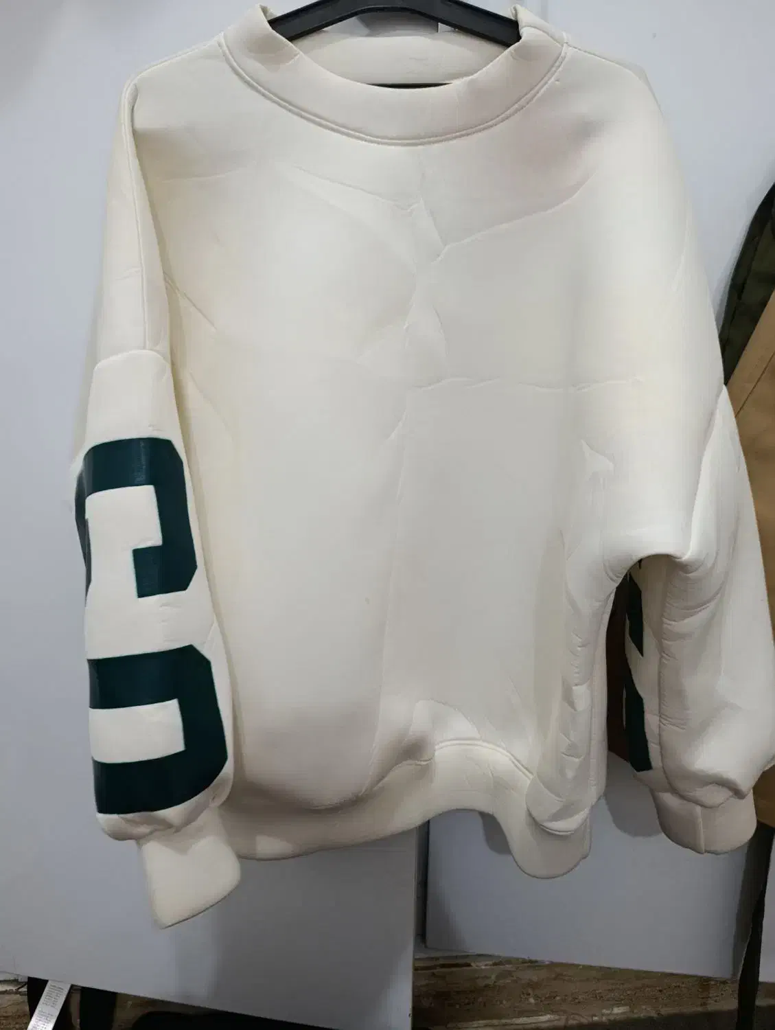 لباس|لباس|ایذه, |دیوار