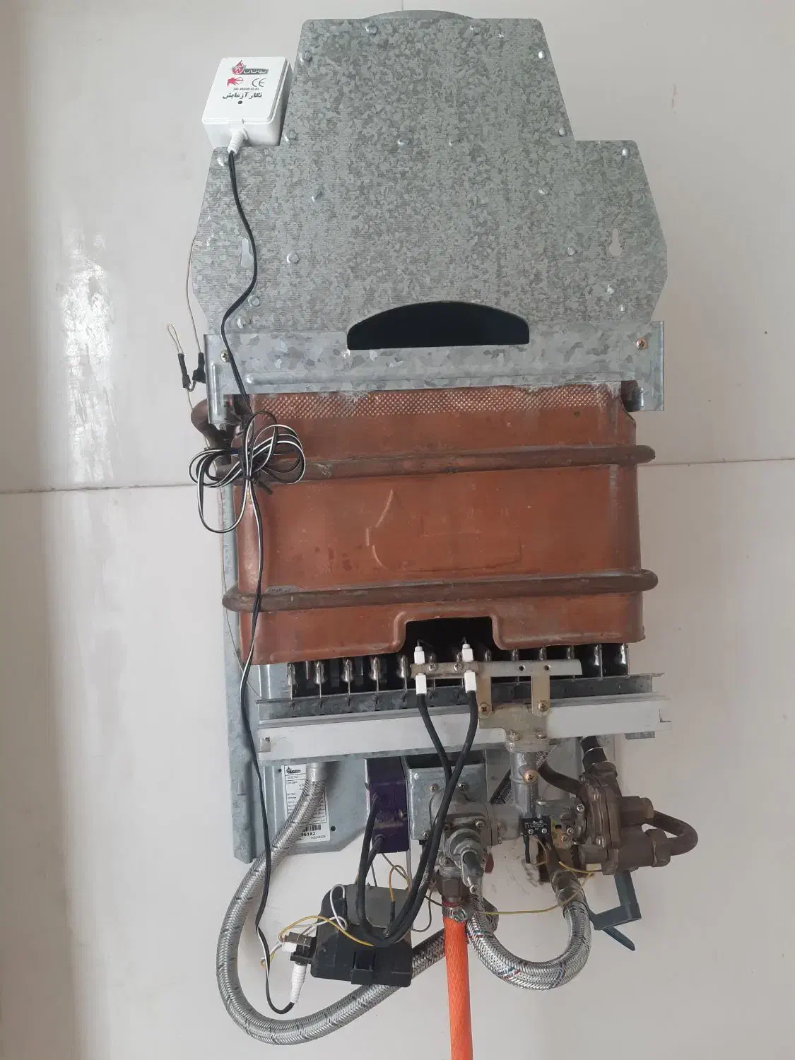 آبگرمکن دیواری گازی|آبگرمکن، پکیج، شوفاژ|شوش, |دیوار