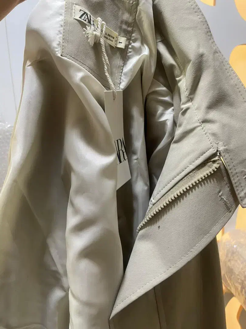 بارانی نو ، زنانه  بلند رنگ استخوانی جنس کتان ZARA|لباس|صدرا-فارس, فاز ۱|دیوار