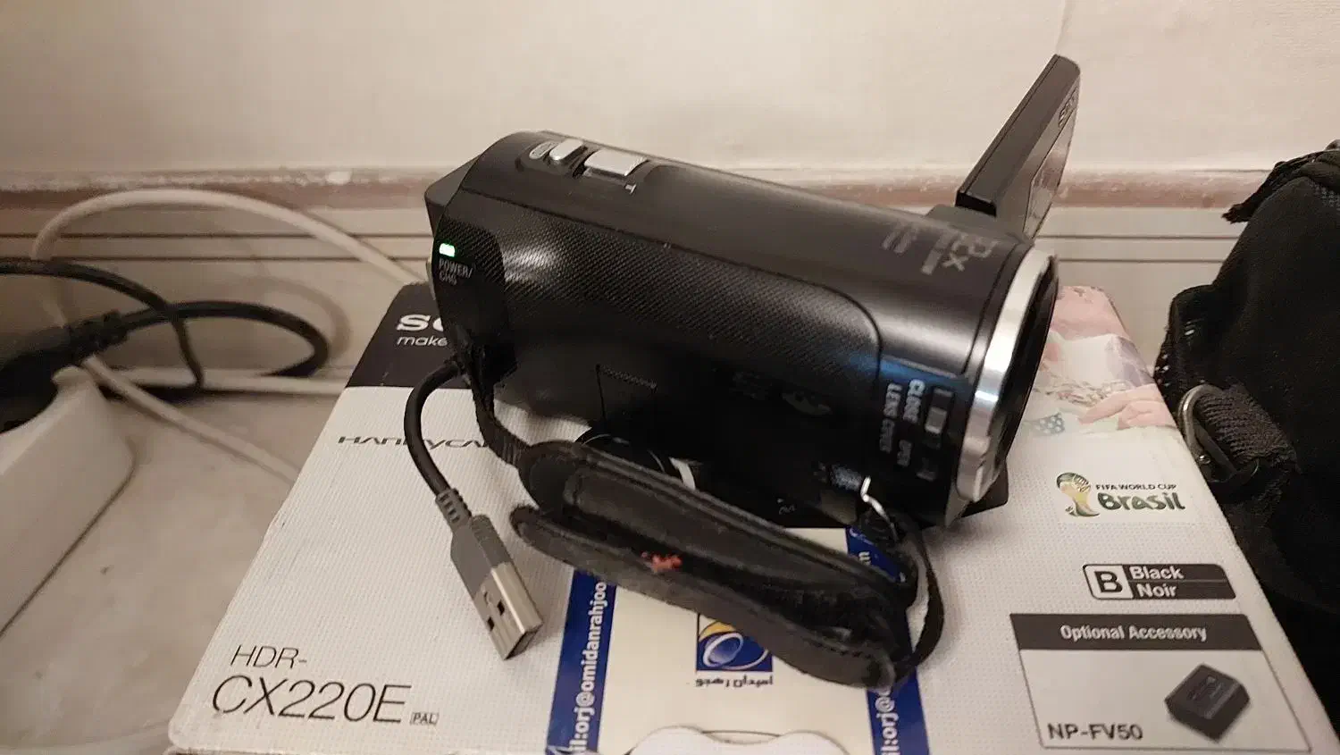 دوربین فیلم برداری سونی  HDR-CX220E  سالم و کم کار|دوربین عکاسی و فیلم‌برداری|تهران, چیتگر شمالی|دیوار