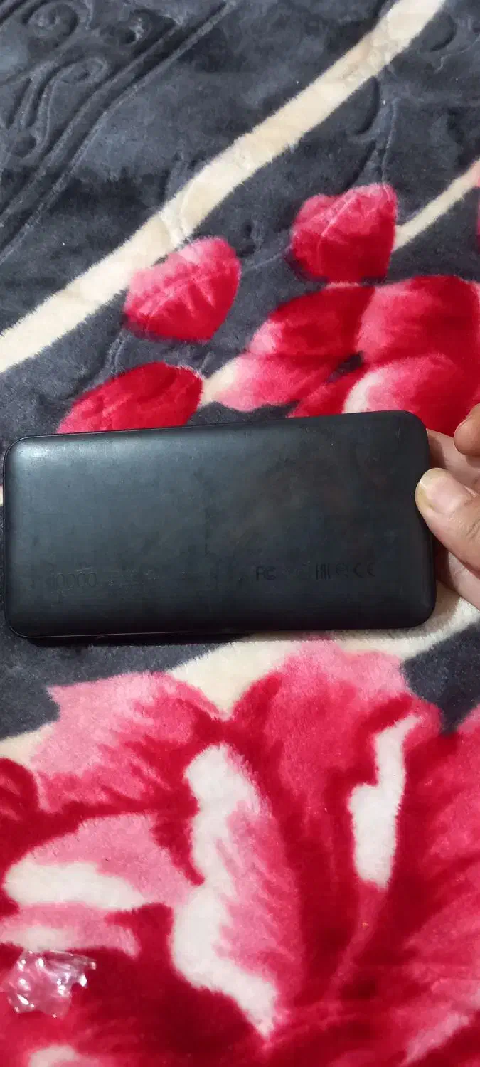 پاوربانک ۱۰۰۰۰|لوازم جانبی موبایل و تبلت|شریف‌آباد, |دیوار