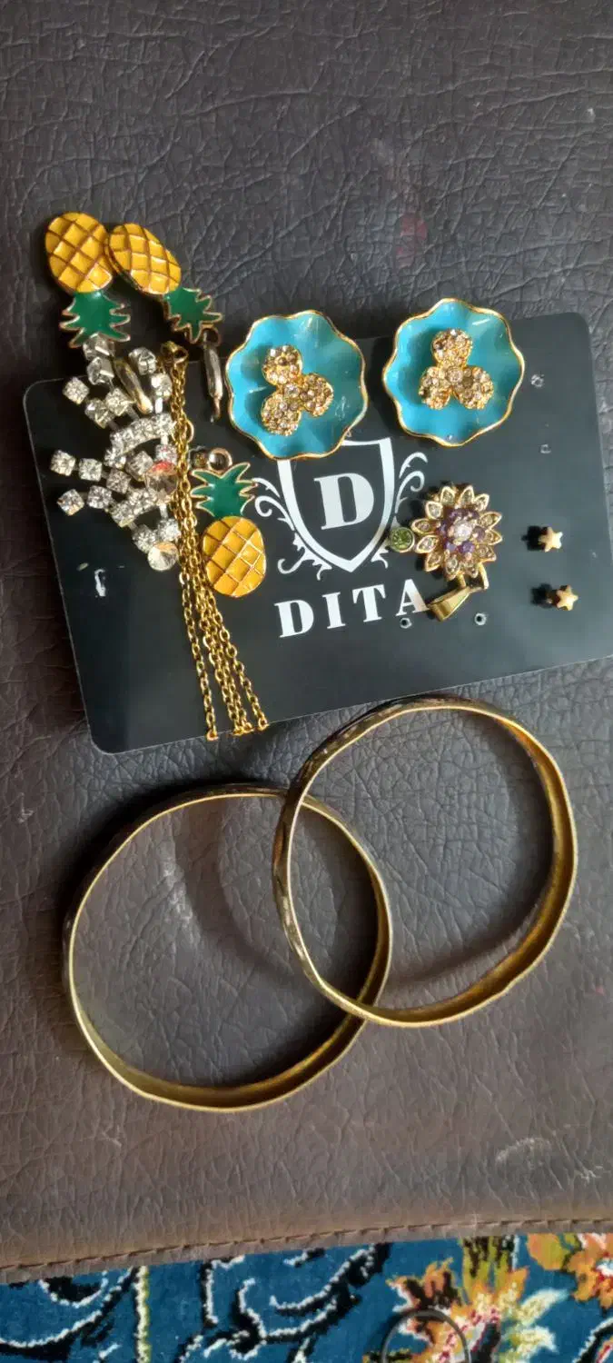 سلام مقداری اکسسوریبا قیمت مناسب فروش فوری|بدلیجات|زاهدان, |دیوار