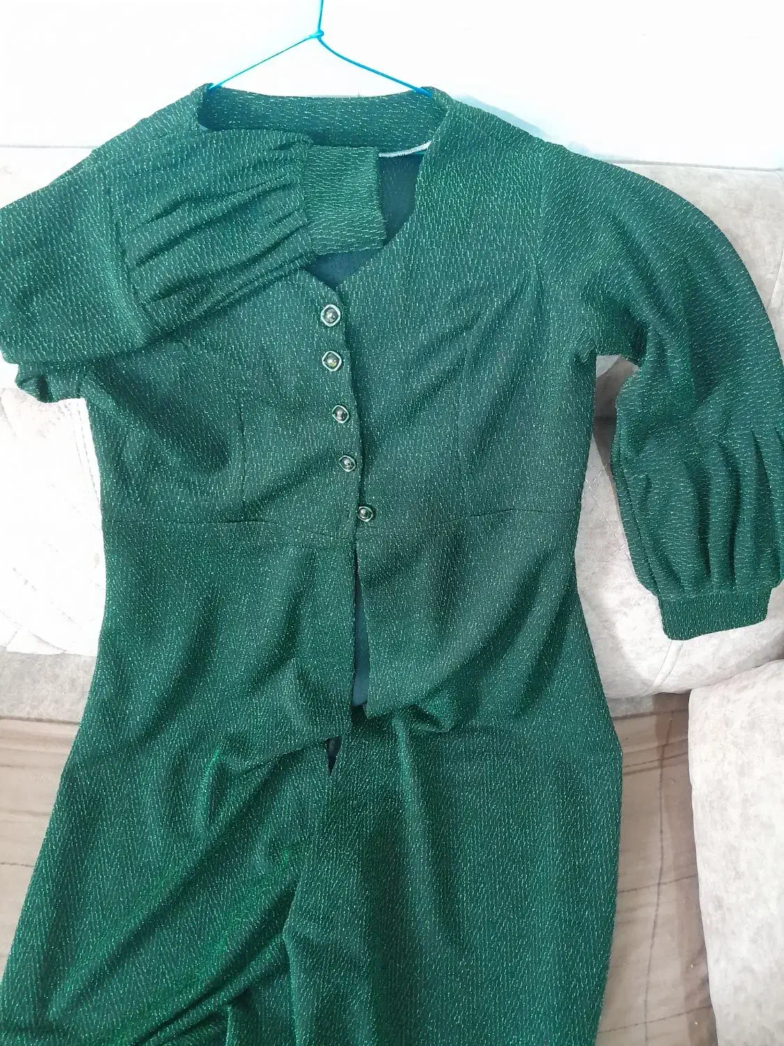 یک عدد مانتو|لباس|برازجان, |دیوار